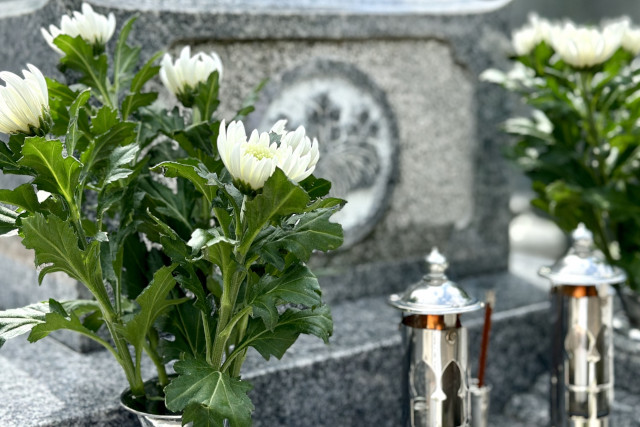 お墓